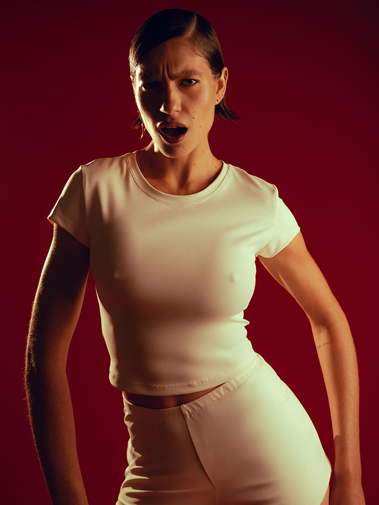 Baby Tee Curta Tech Marfim