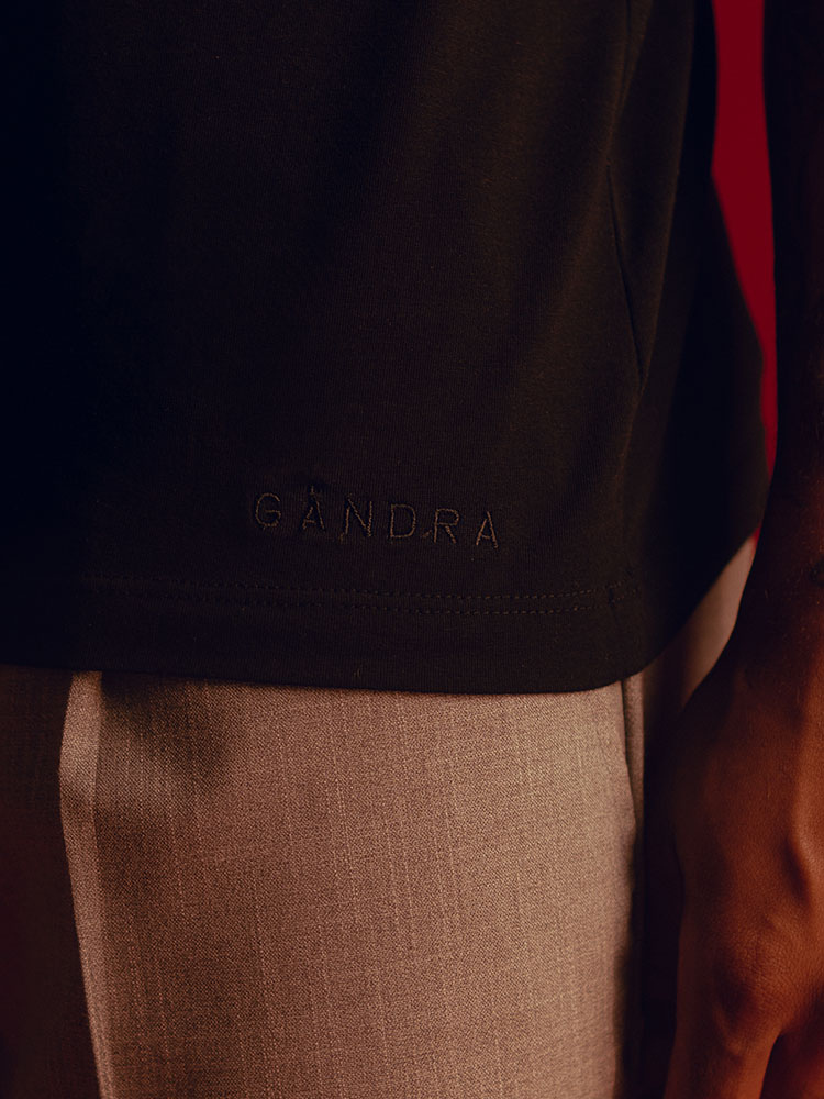 camisa-lisa-slim-preta-2